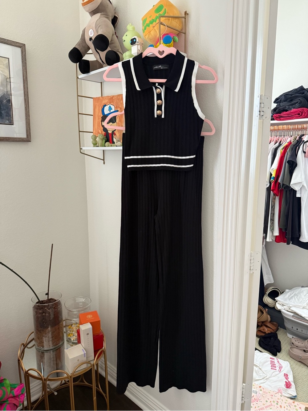 Sleeveless Black Wide-Leg Knit Jumpsuit with Contrast Trim